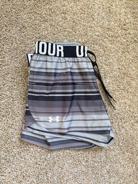 Under Armour Gray Striped Athletic Shorts • Size XS